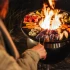 **Grillplatte für den Höfats Moon 45 rauchfreien Outdoor-Feuerkorb.**