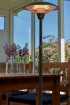 Schwarzer verstellbarer Terrassenheizer